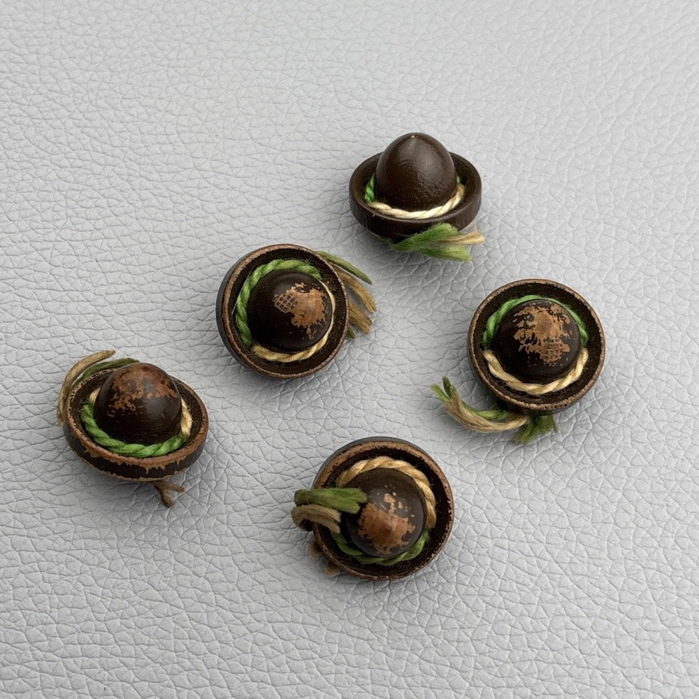 Antique‎ 1930s Handcrafted Wood Buttons w/ Yarn Trim — Mini Brown Hat Design 5